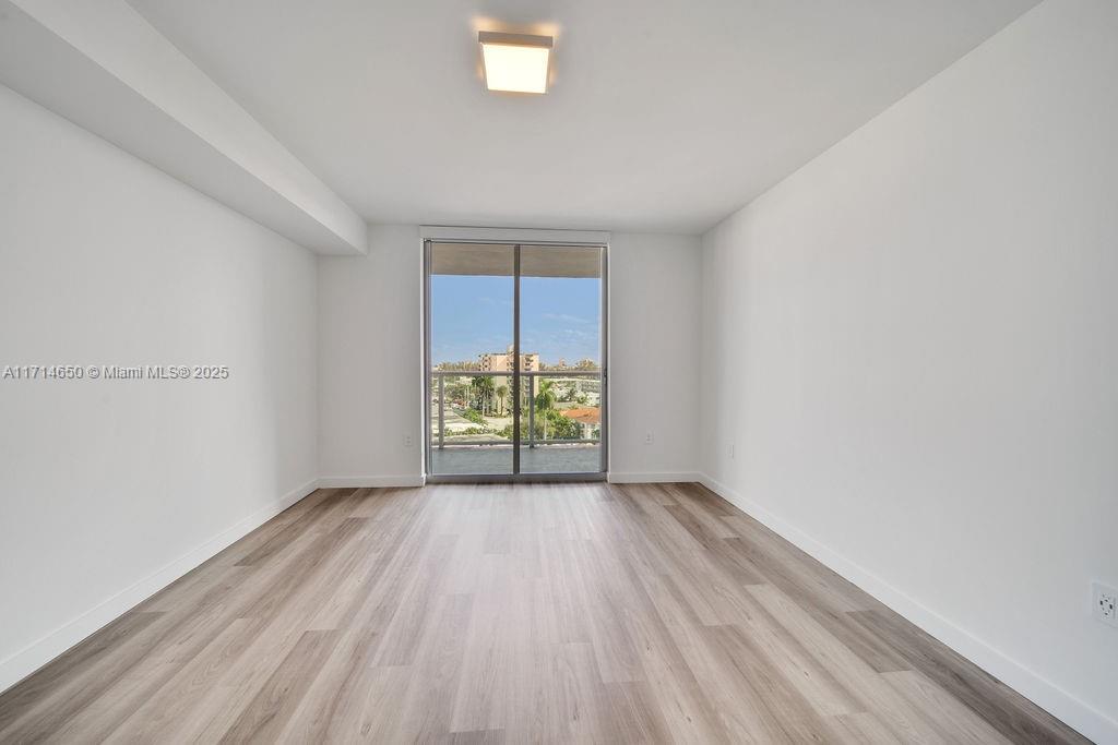 Flamingo Point - Residential Lease
