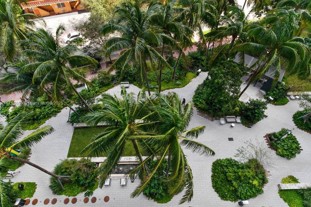 Flamingo Point - Residential Lease