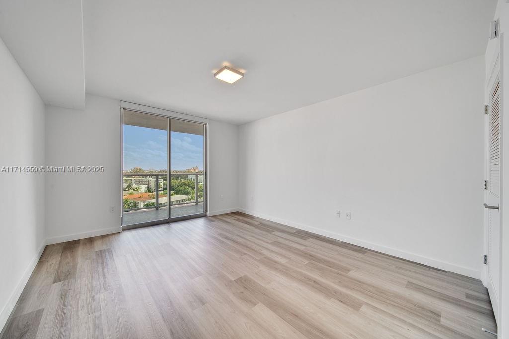Flamingo Point - Residential Lease