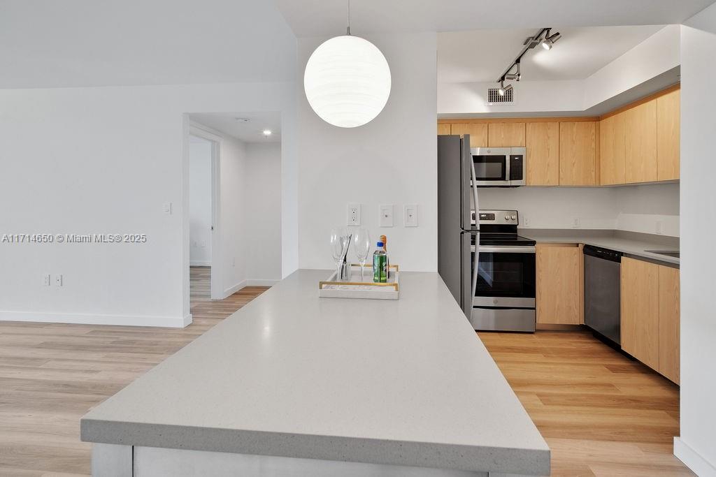 Flamingo Point - Residential Lease