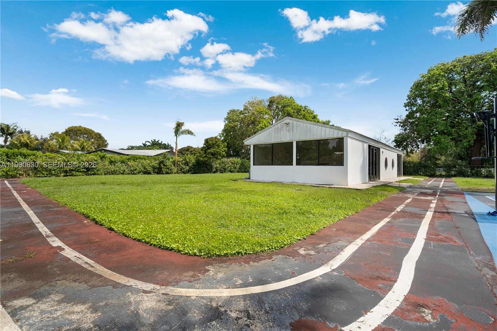 EVERGLADES SUGAR & LAND - Residential