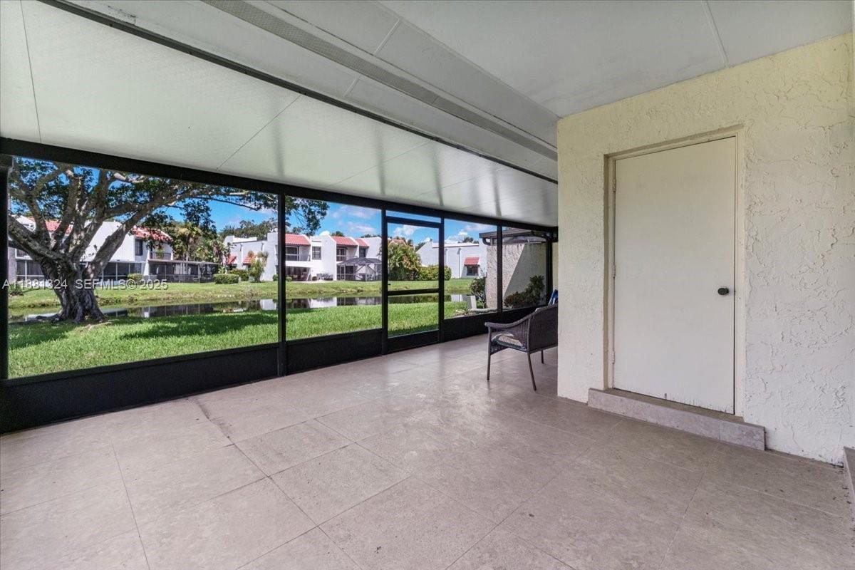 VILLAS OF BONAVENTURE AT - Residential