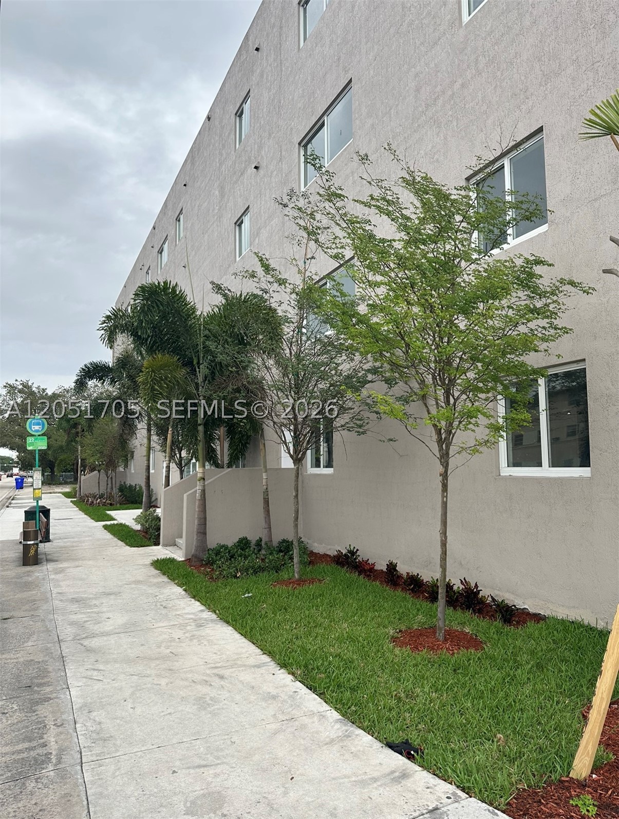 ALLAPATTAH HGLDS ADDN REV - Residential Lease