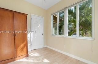 LAKE WORTH TOWN OF - Residential Income