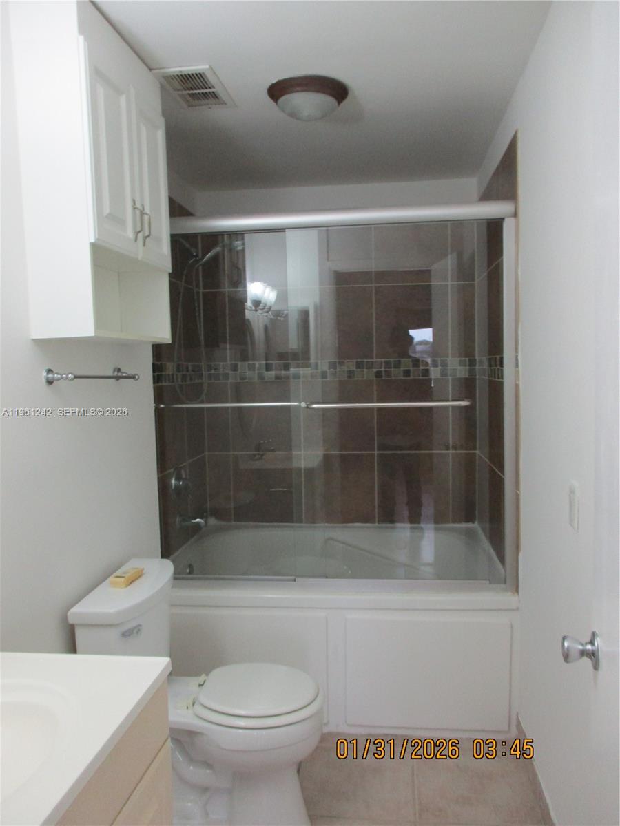 MIRA LAGO CONDO - Residential