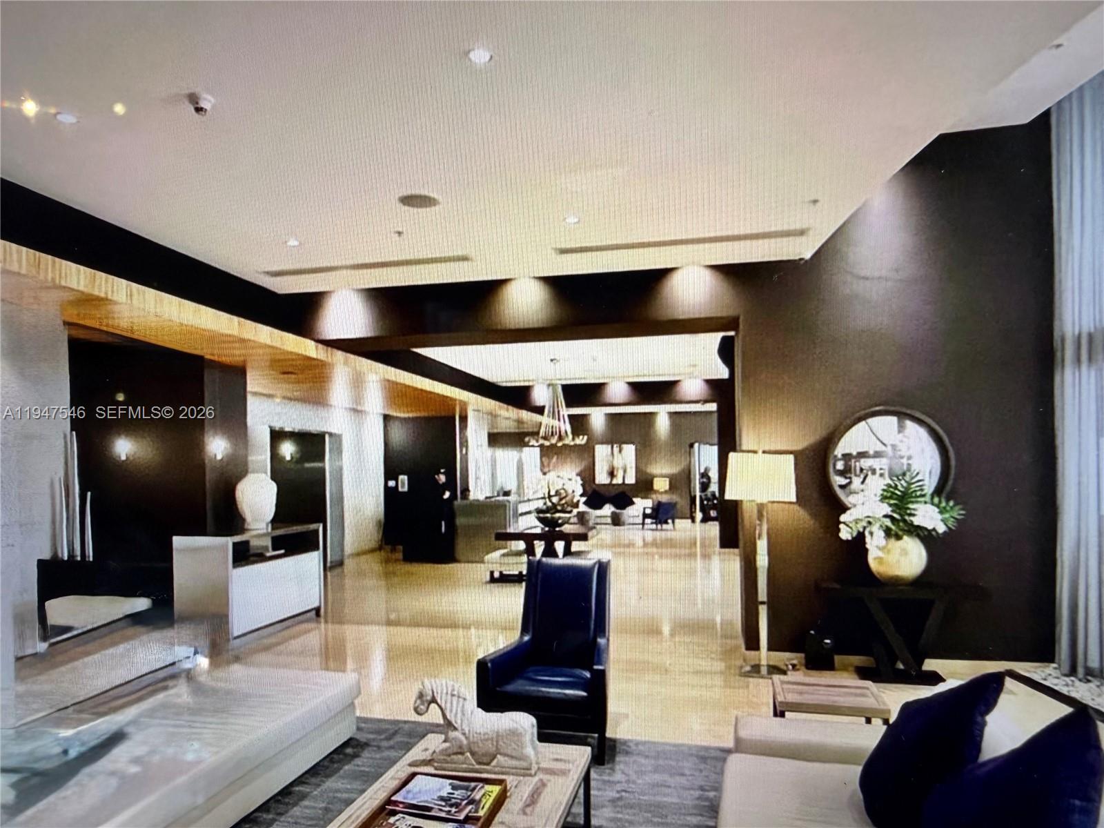 INFINITY AT BRICKELL COND - Residential