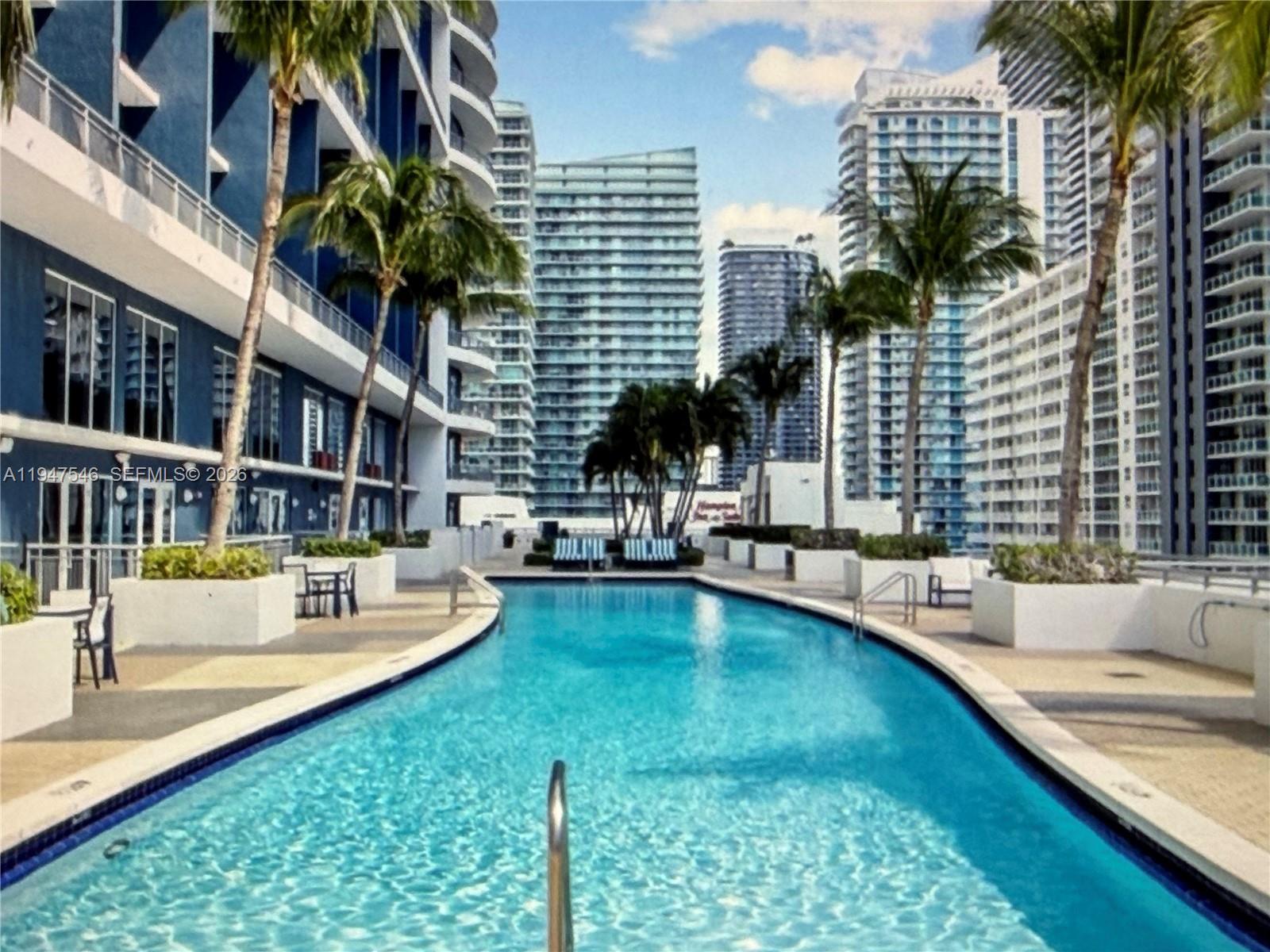 INFINITY AT BRICKELL COND - Residential