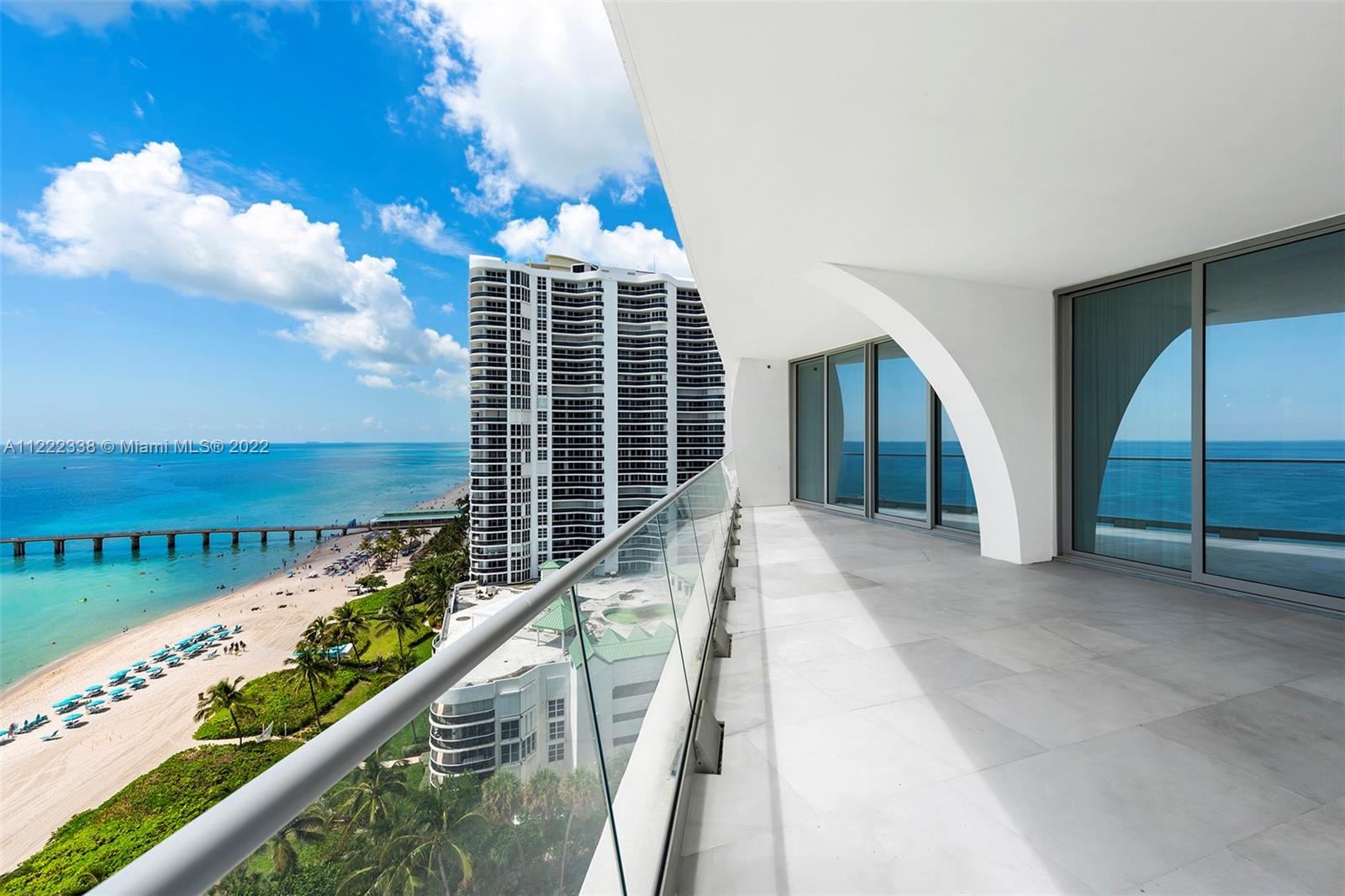 JADE SIGNATURE CONDO - Residential
