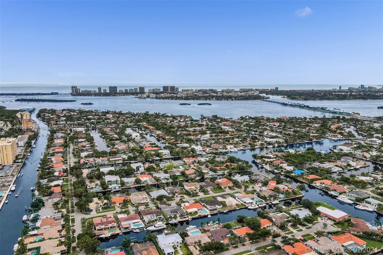 SAILBOAT CAY CONDO - Residential