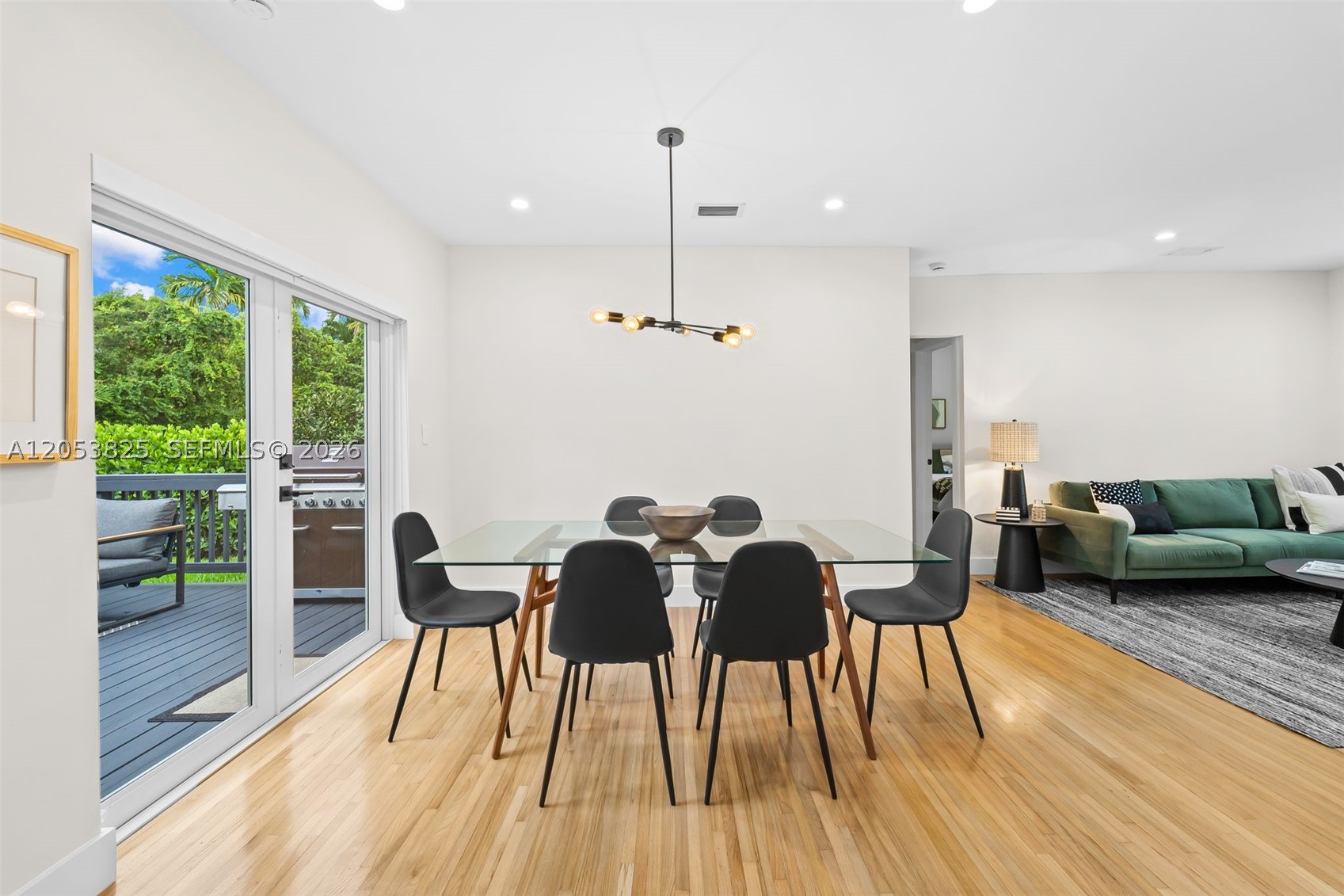 GRANADA GROVES - Residential