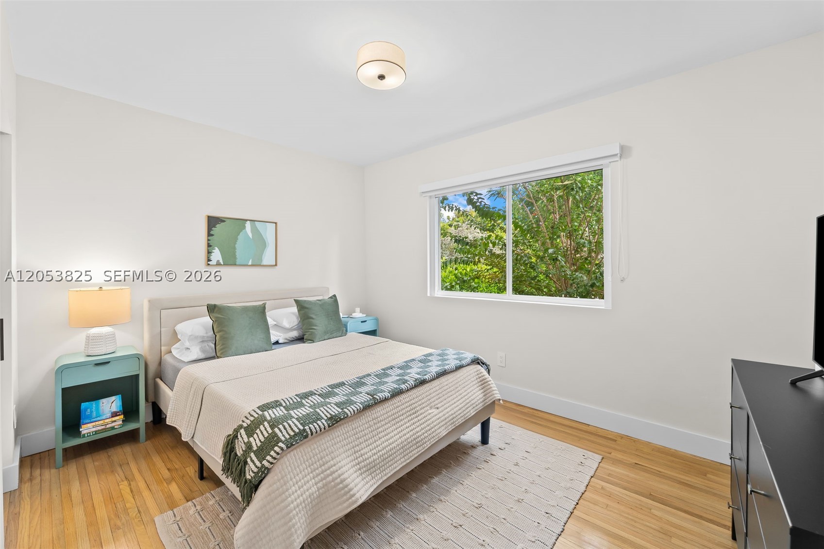 GRANADA GROVES - Residential