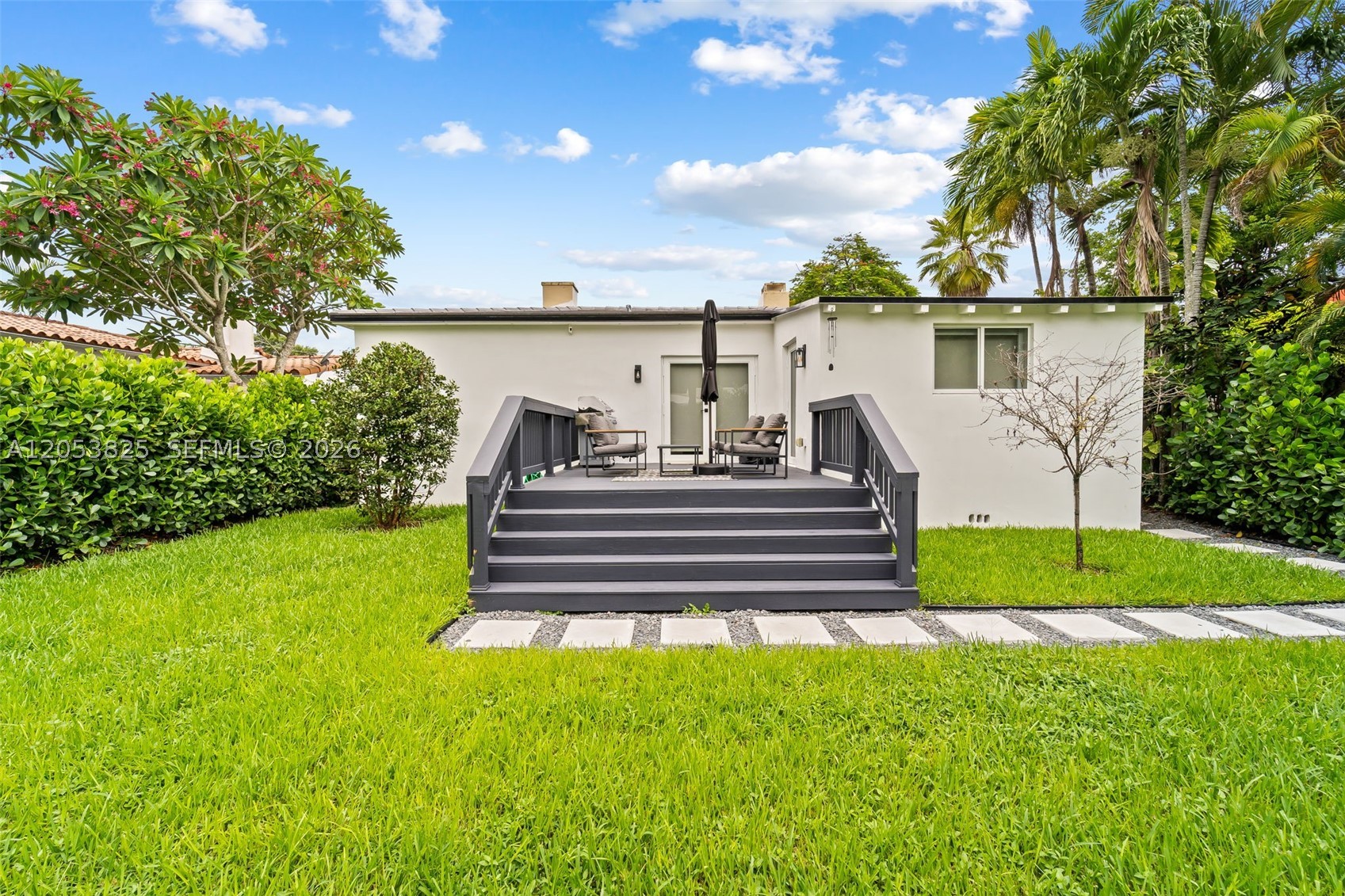 GRANADA GROVES - Residential