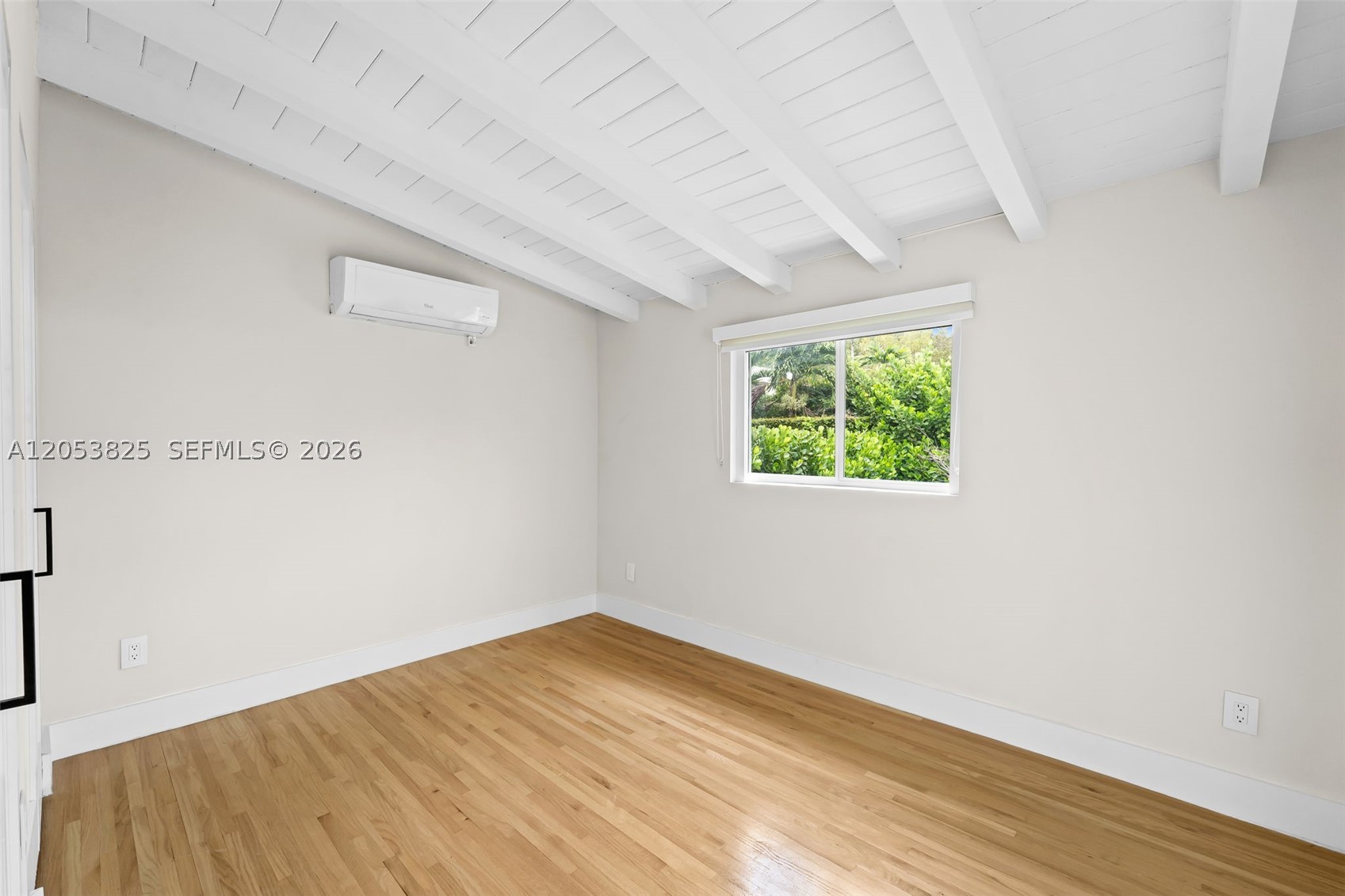 GRANADA GROVES - Residential