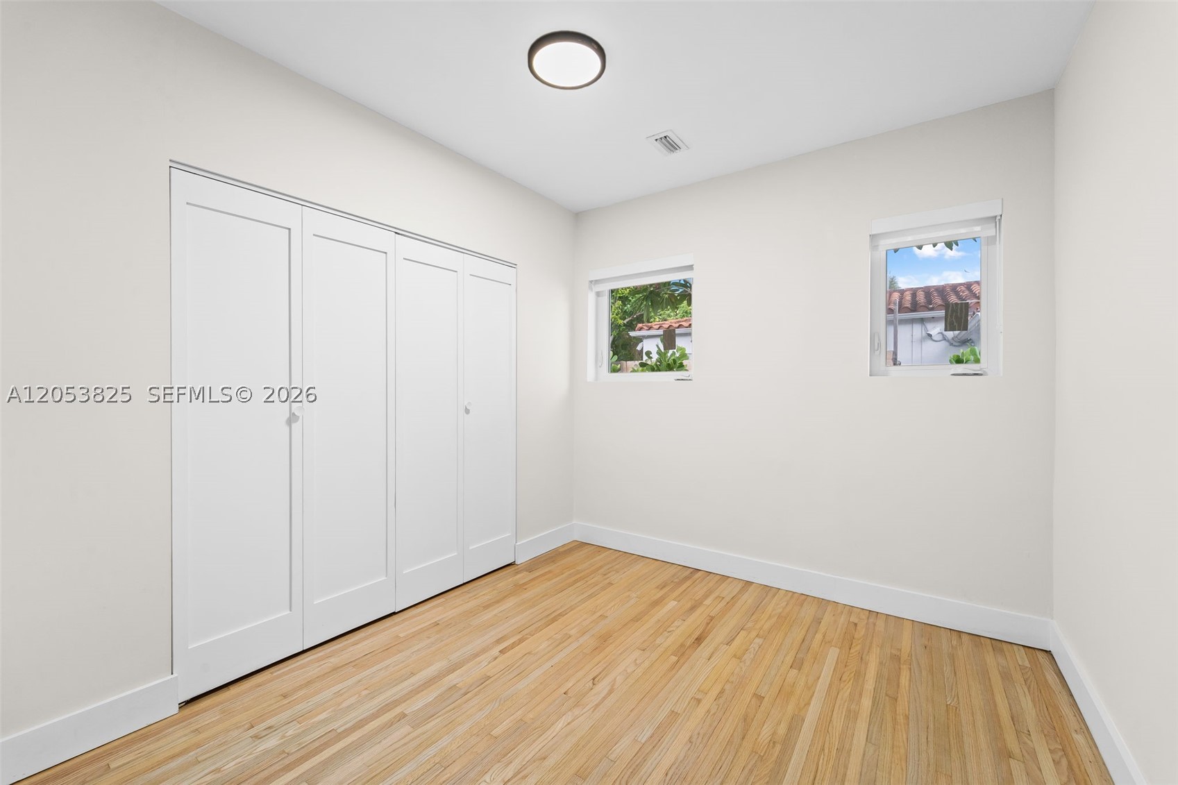 GRANADA GROVES - Residential