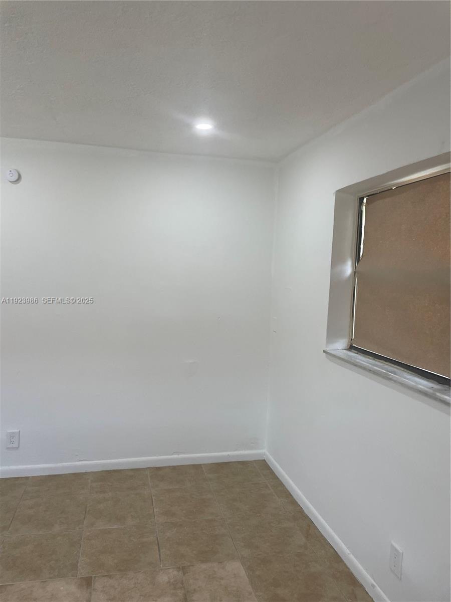 WASHINGTON PARK FOURTH AD - Residential Lease