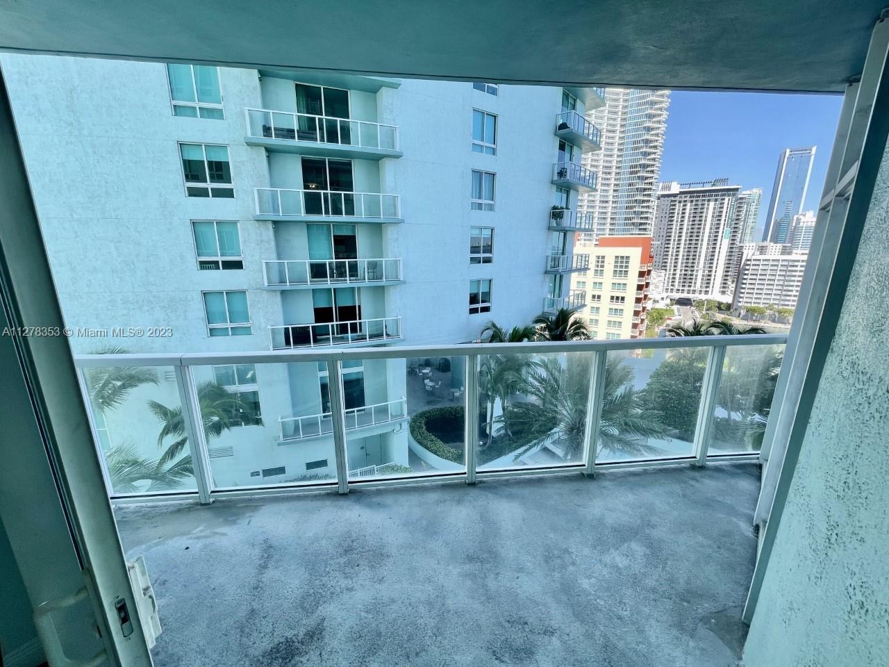 QUANTUM ON THE BAY CONDO - Residential Lease