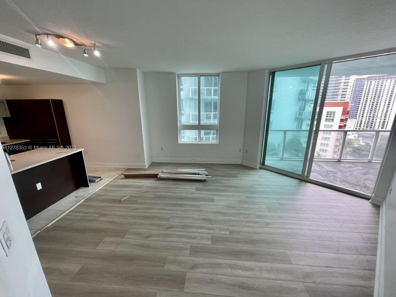 QUANTUM ON THE BAY CONDO - Residential Lease
