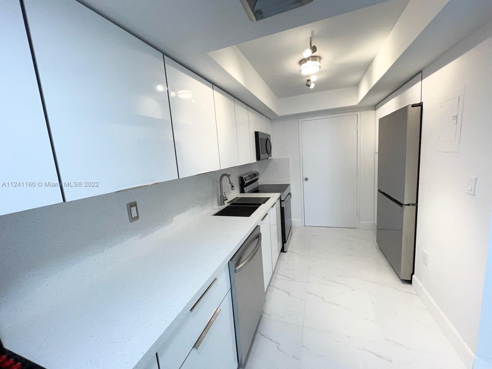 DEL PRADO MARINA - Residential Lease
