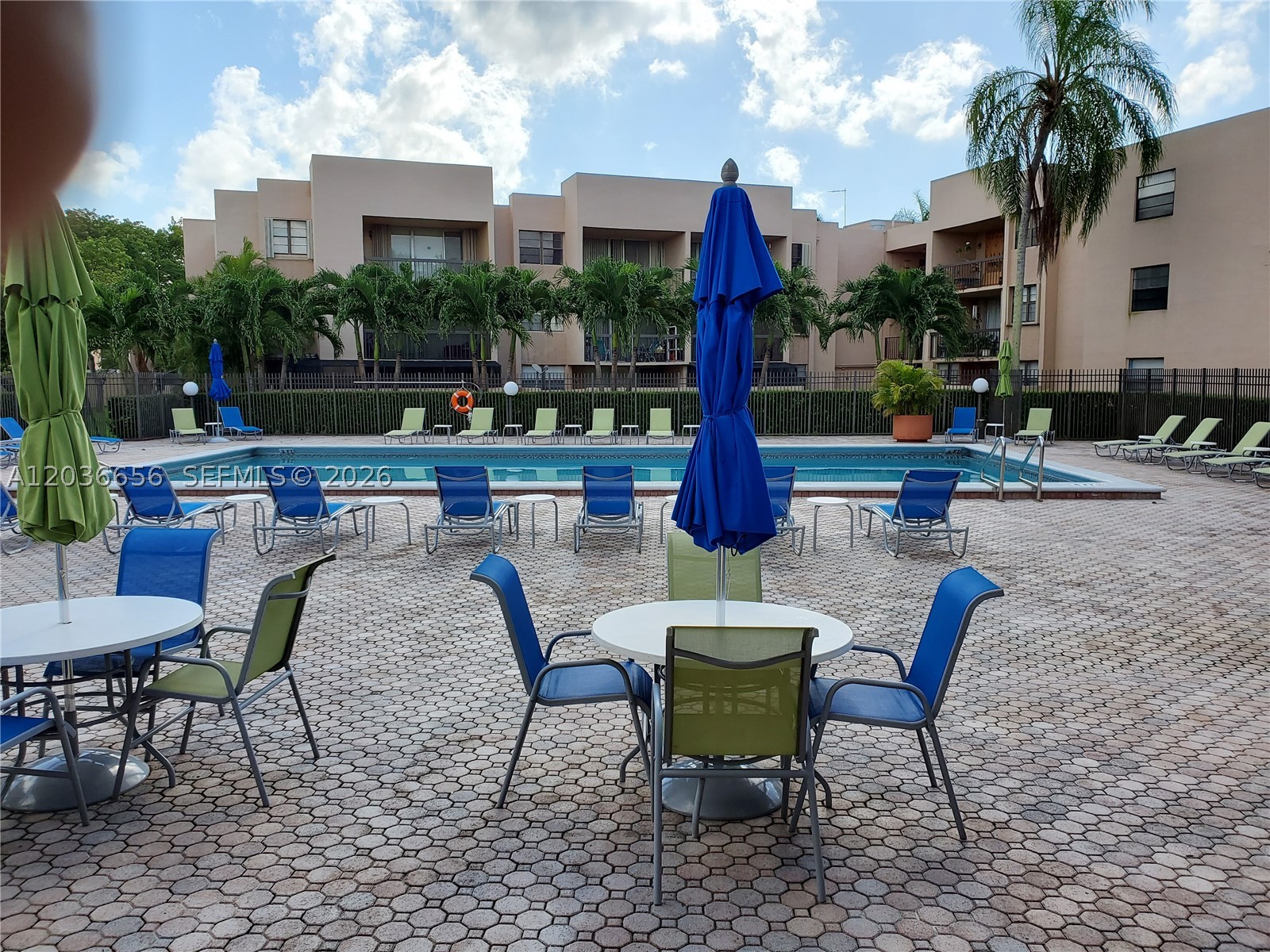GARDENS OF KENDALL CONDO - Residential