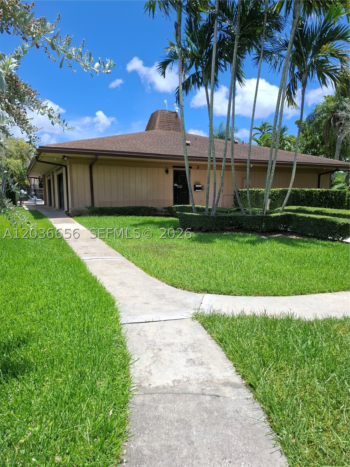 GARDENS OF KENDALL CONDO - Residential