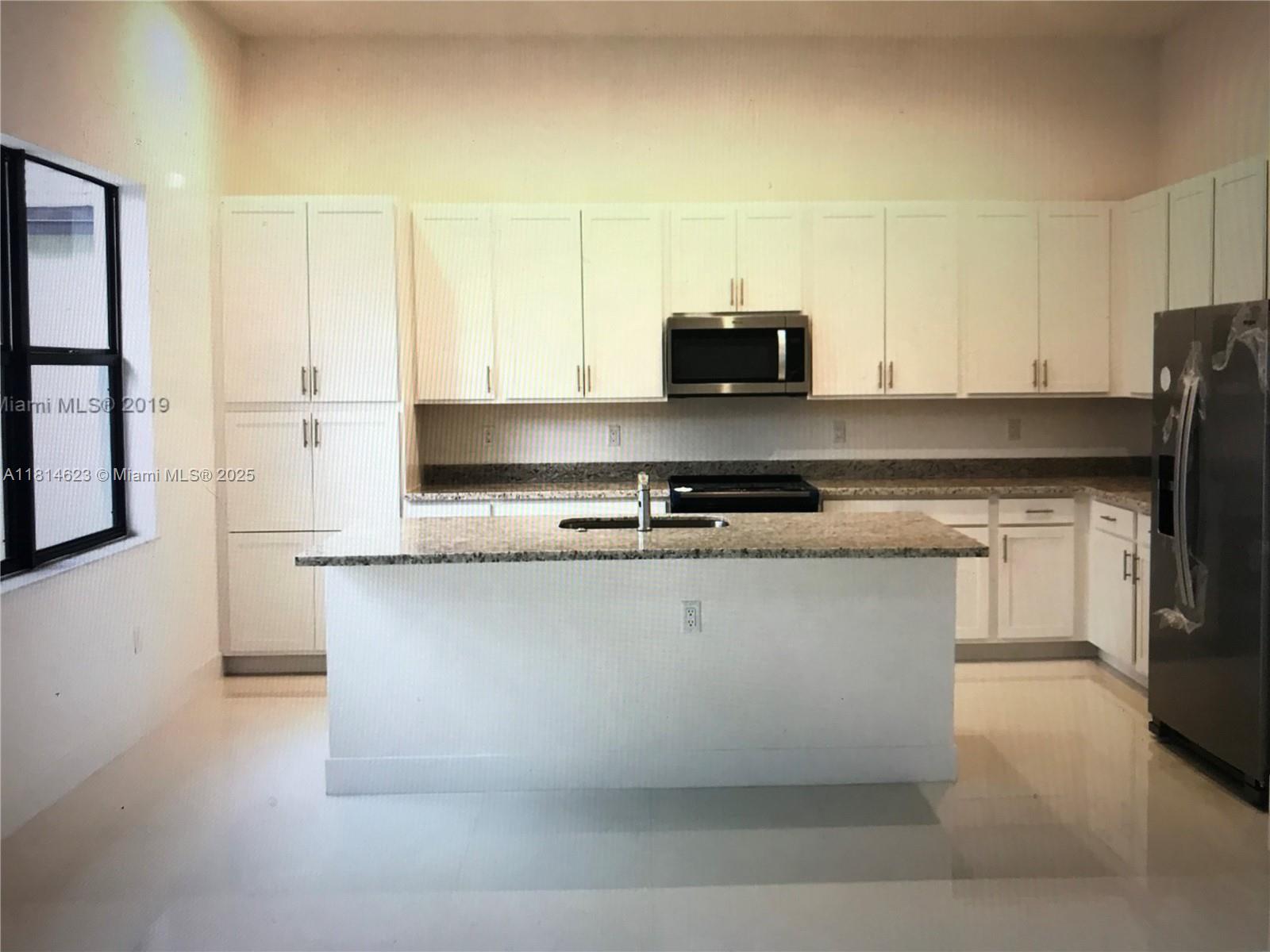CYPRESS LAKE - Residential Lease