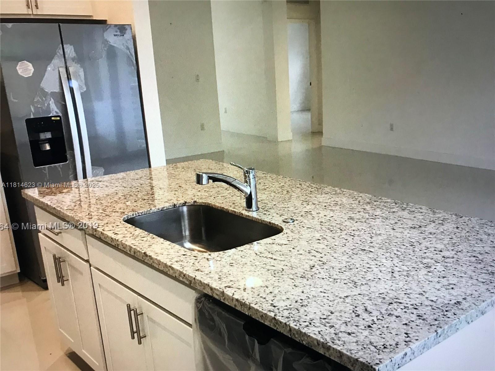 CYPRESS LAKE - Residential Lease