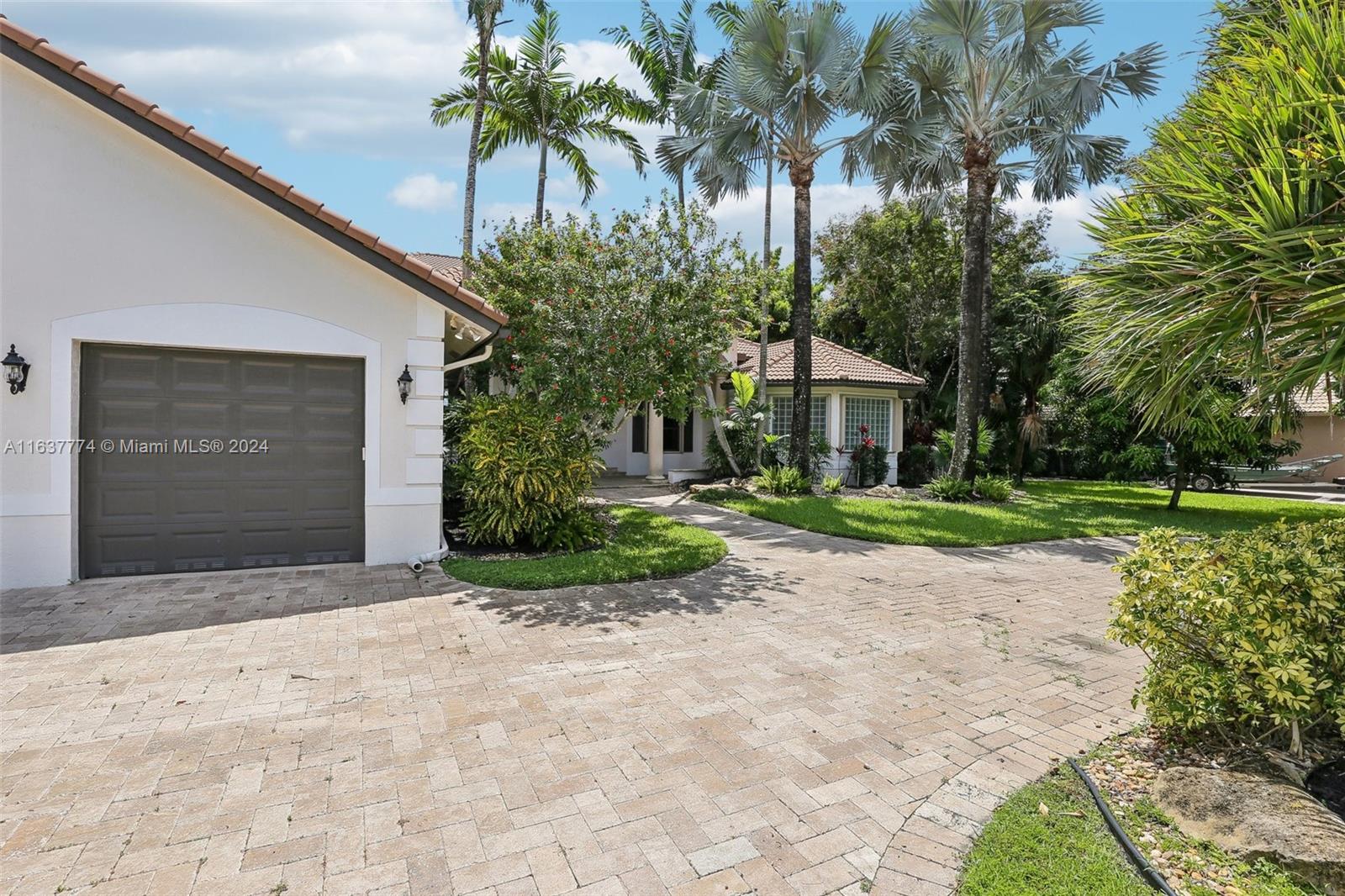 EMERALD SPRINGS HOMES OF - Residential