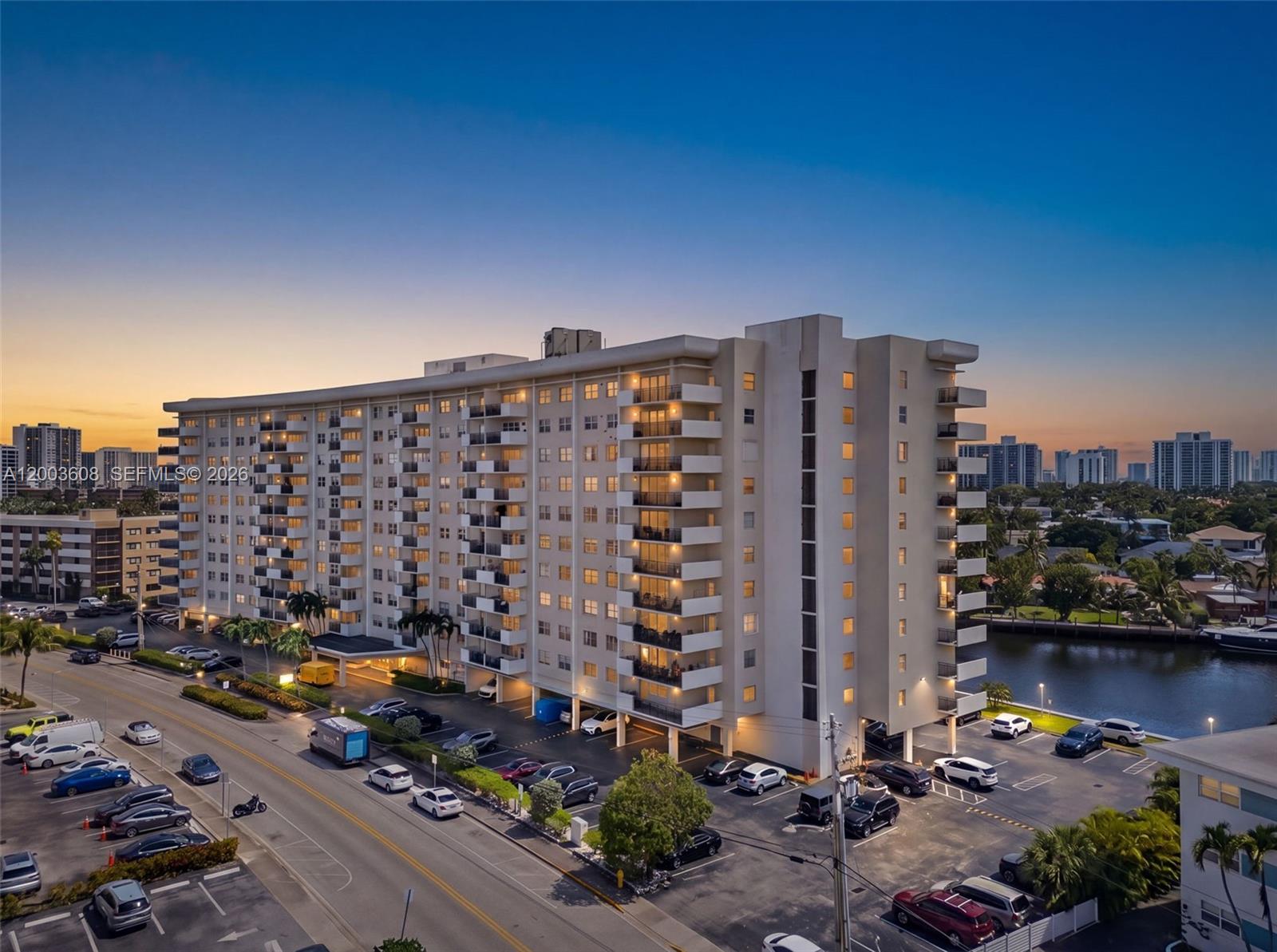 Updated 2BR/2BA condo in a recently renovated building. Features include a modern kitchen with new stainless steel appliances, new flooring throughout, updated bathrooms, and spacious closets, including a walk-in in the primary bedroom. Freshly painted and move-in ready.

Amenities include a gym, heated pool with Intracoastal views, and an updated party/meeting room. Prime location within walking distance to shops, restaurants, major roads, and the beach.

Great investment opportunity — can be rented up to 12 times per year.