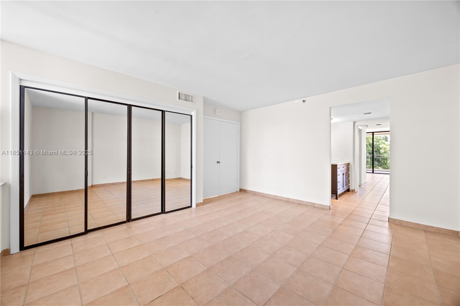 PELICAN REEF CONDO - Residential Lease