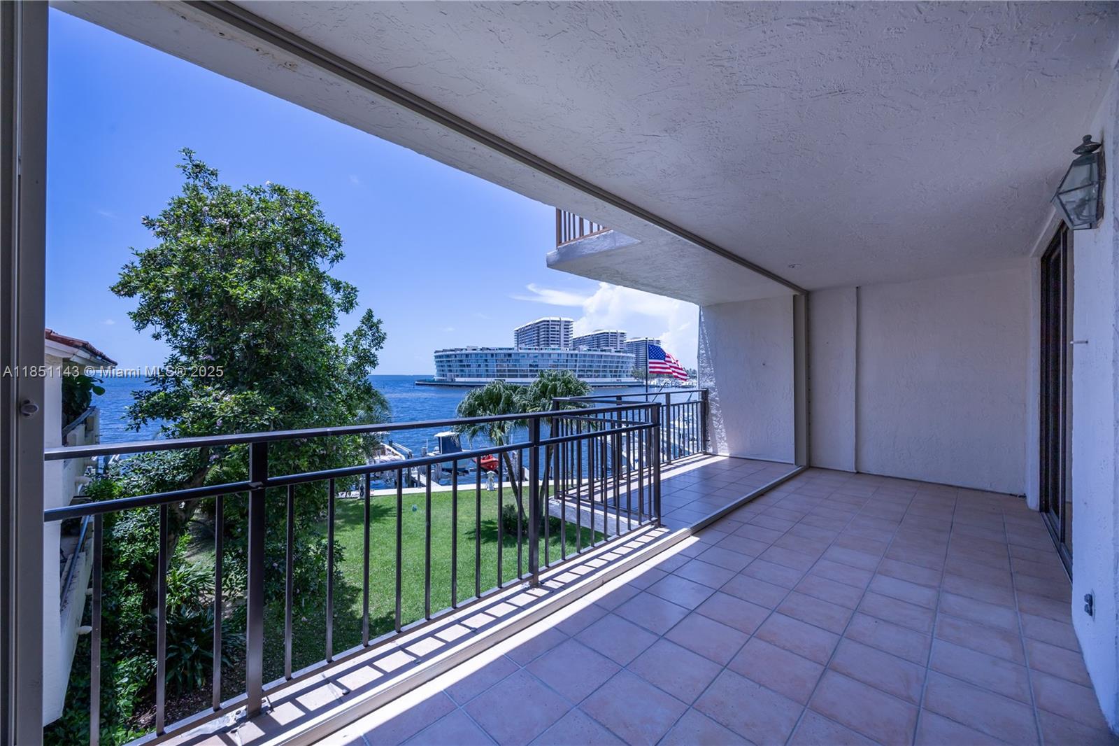 PELICAN REEF CONDO - Residential Lease