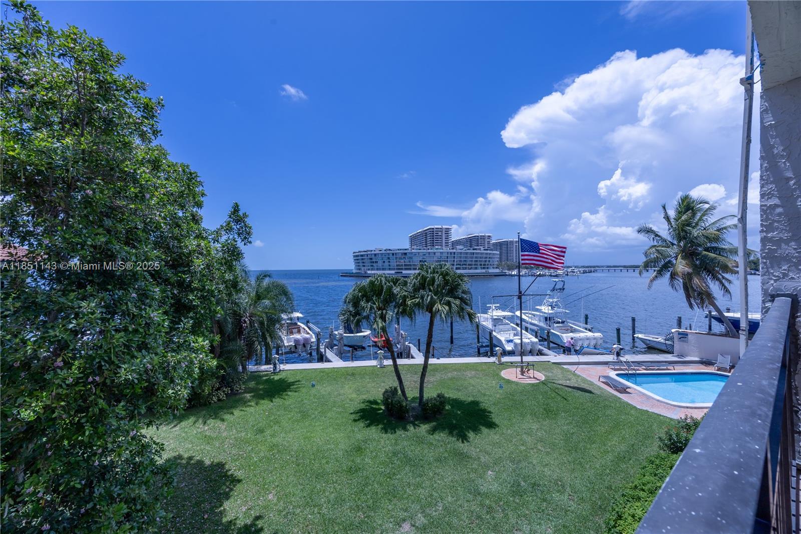 PELICAN REEF CONDO - Residential Lease
