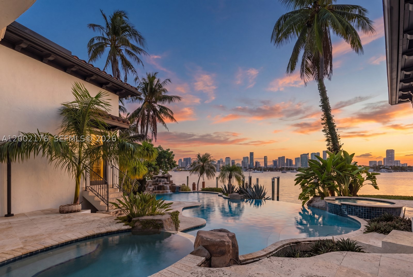 HIBISCUS ISLAND - Residential