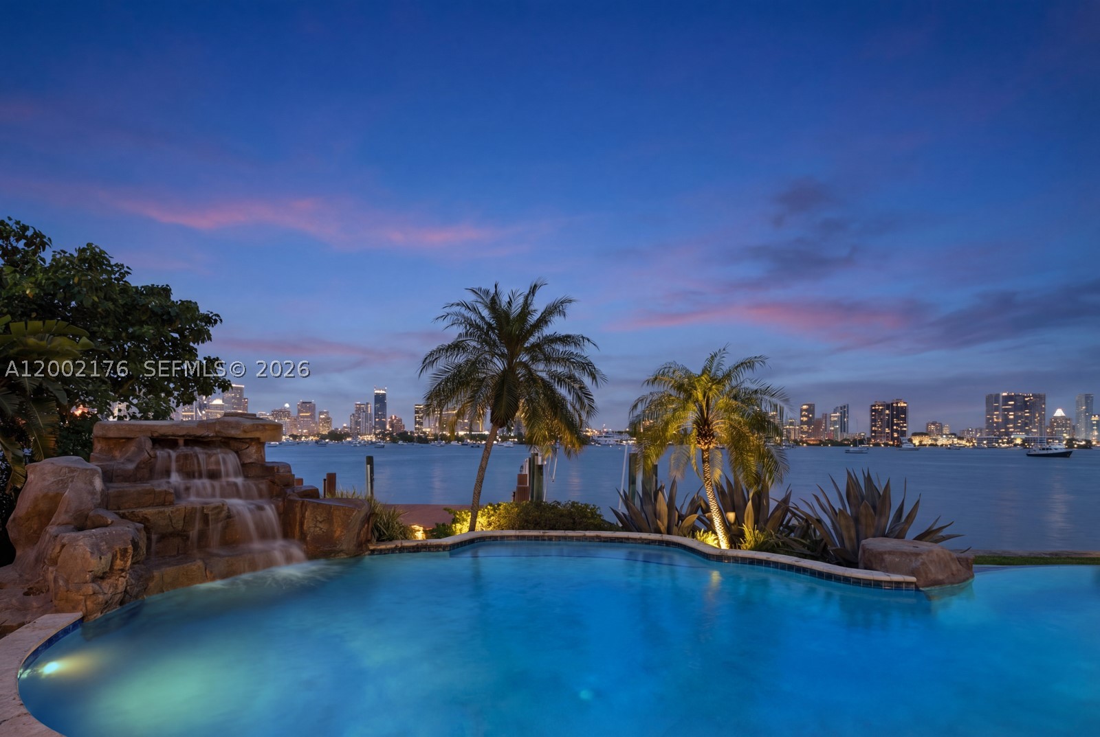 HIBISCUS ISLAND - Residential