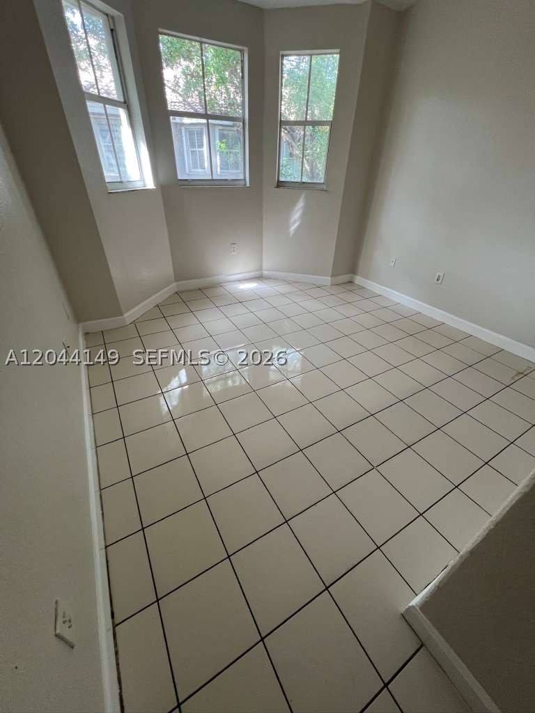 SHOMA CONDO AT KEYS COVE - Residential Lease