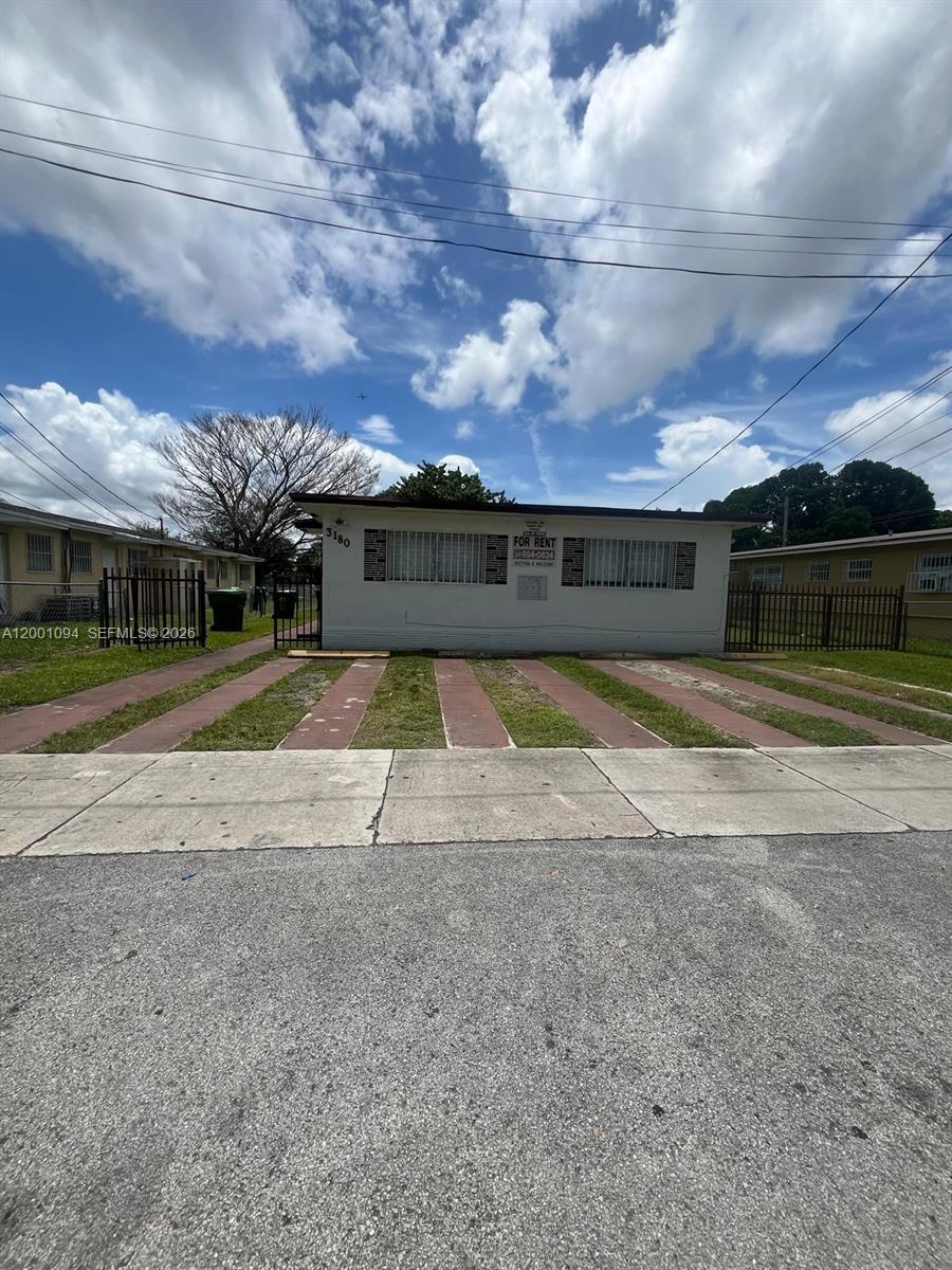 CRAVATTS ALLAPATTAH HOMES - Residential Income