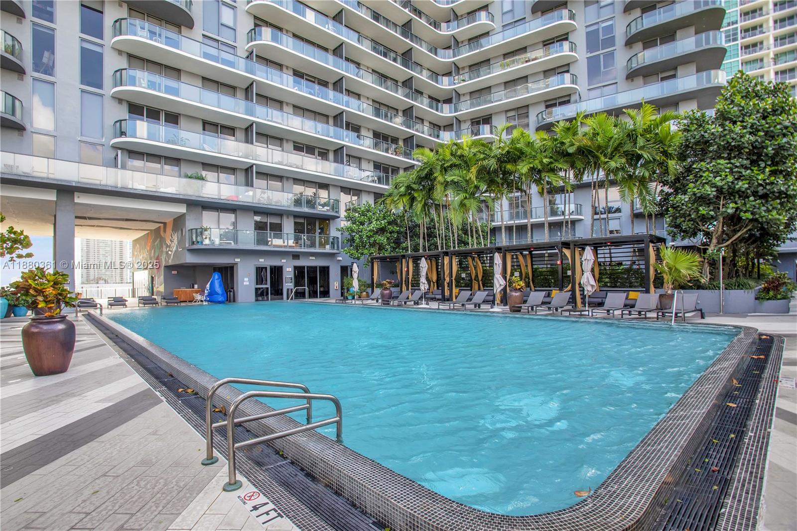 3401 MIDTOWN CONDO - Residential Lease