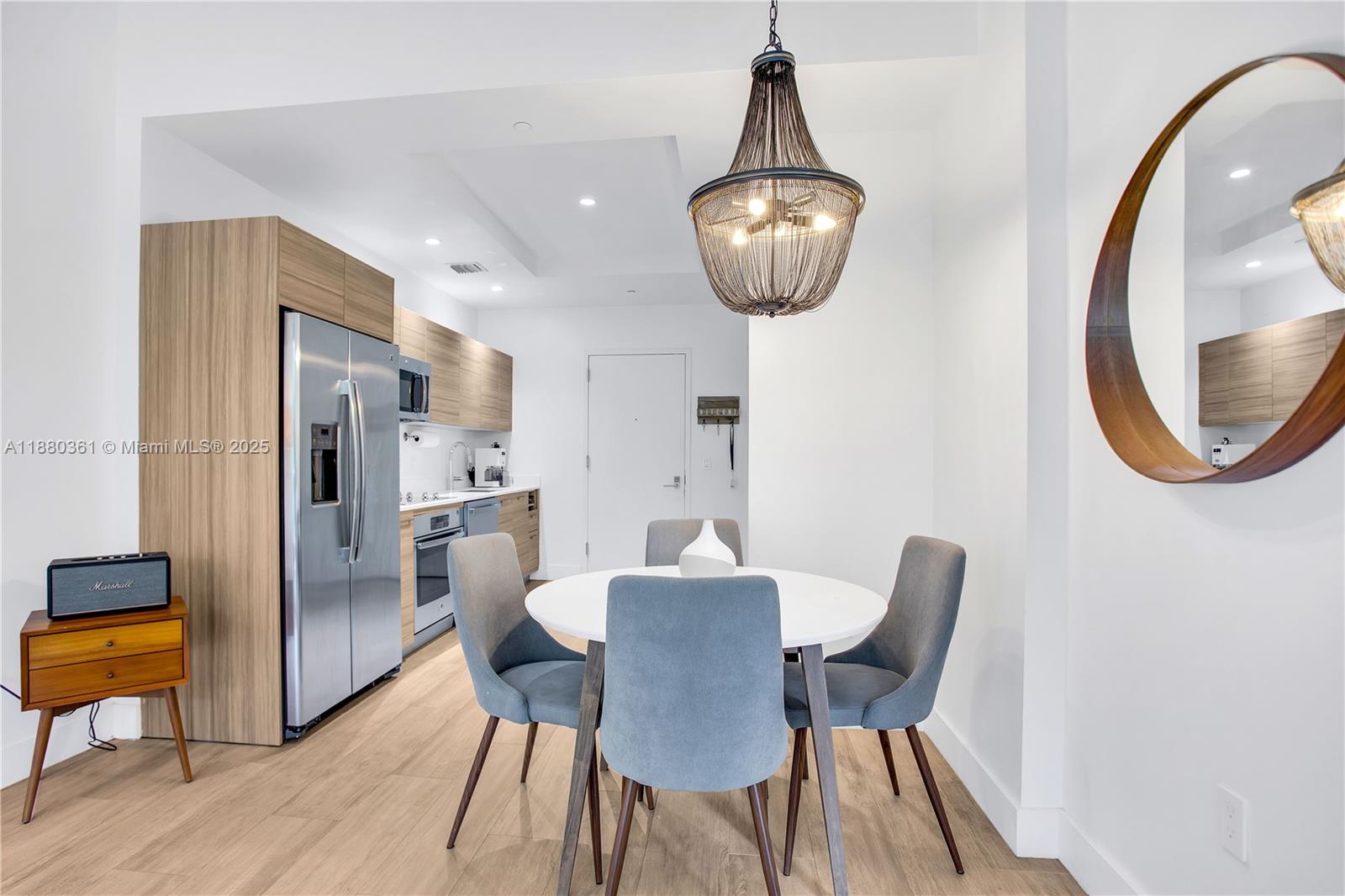 3401 MIDTOWN CONDO - Residential Lease