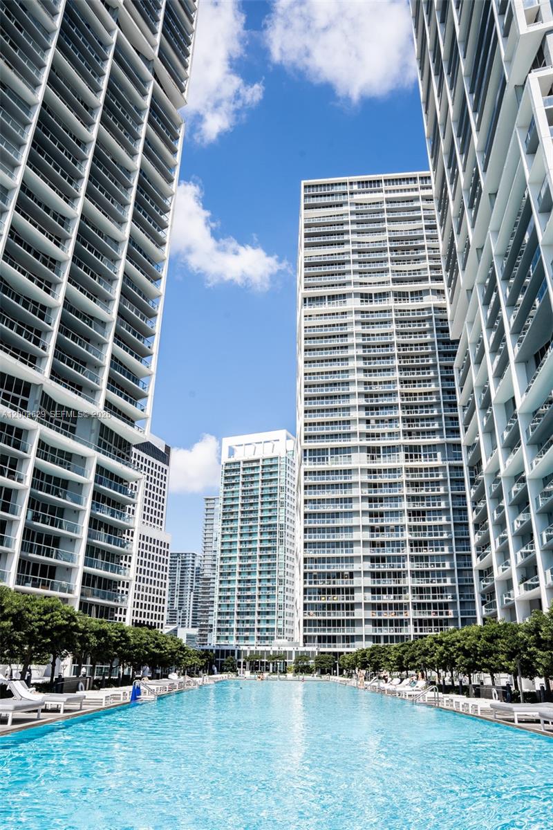 ICON BRICKELL CONDO NO 3 - Residential