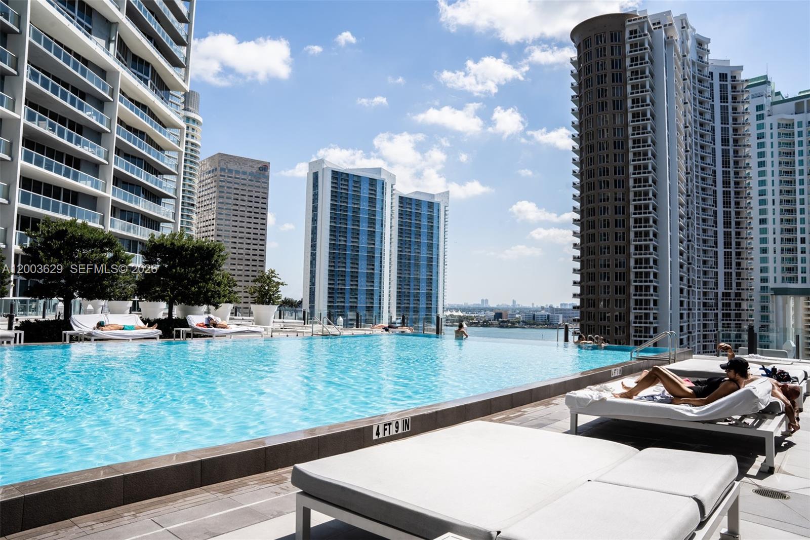 ICON BRICKELL CONDO NO 3 - Residential