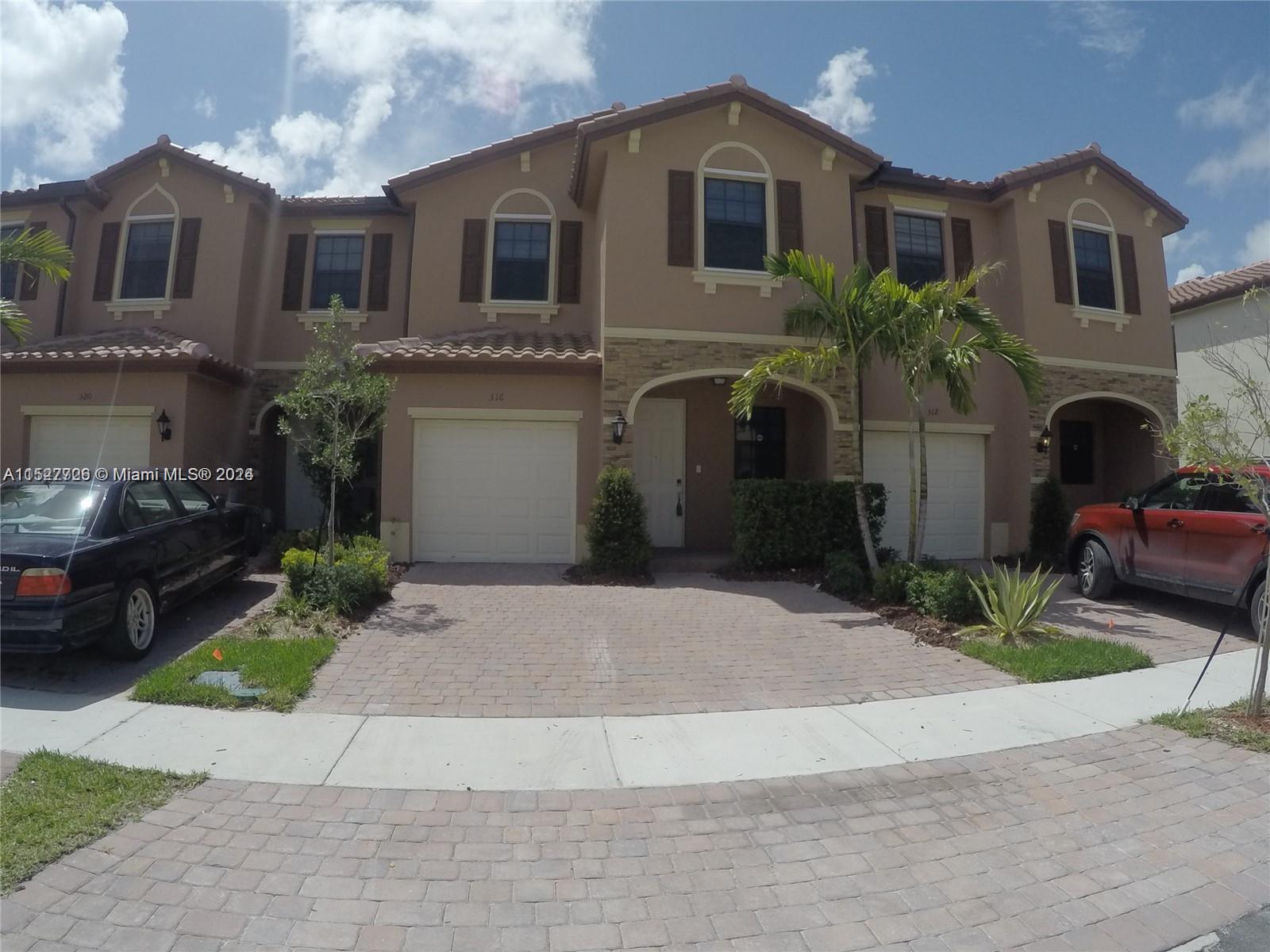 BAYWINDS OF GALAPAGOS FIR - Residential Lease