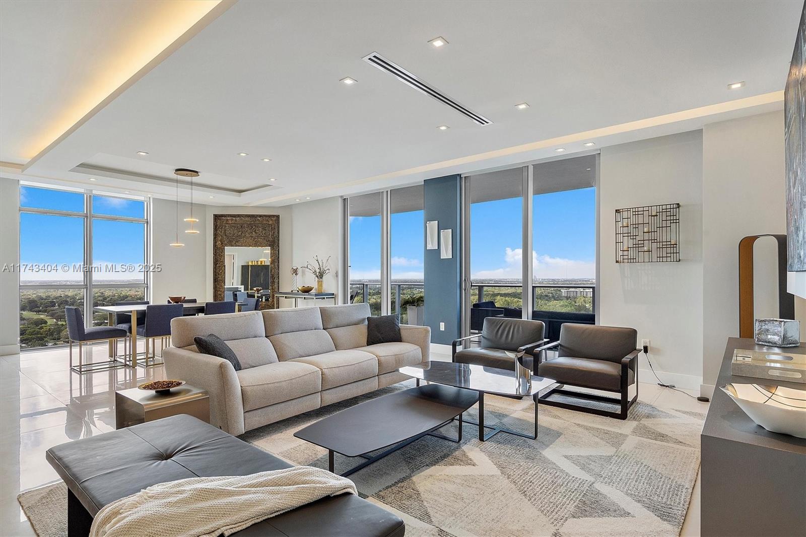 Stunning 2 bedroom plus Den, 2.5 baths, views city and intracoastal. Includes 1 parking assigned premium location plus 1 valet, storage included. Fully loaded with upgrades by
Artefacto. Luxury building with endless amenities, Club room, billiards, bar, TV lounge, catering kitchen, poker table, news café, business center, conference room, state of the art
fitness center with sauna, steam room, spinning center, Pilates studio, yoga deck, teenage center, children center, infinity edge pool with kids pool. Security throughout, guard gate
entrance. State of the art Private marina, full service, up to 100' marina slips. Private boat club for residents. Furniture Negotiable