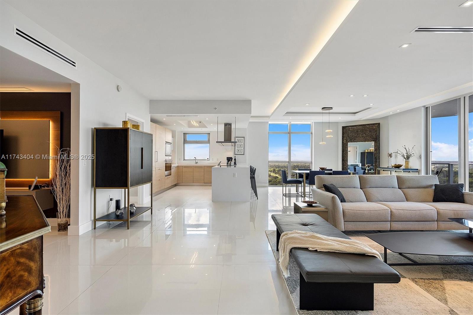 MARINA PALMS RESIDENCES N - Residential