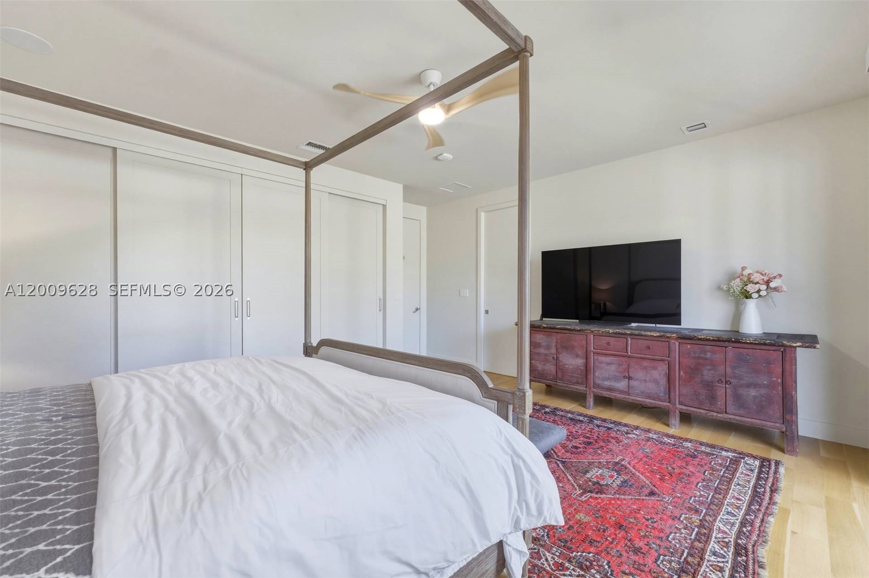 GROVE ENCLAVE CONDO - Residential