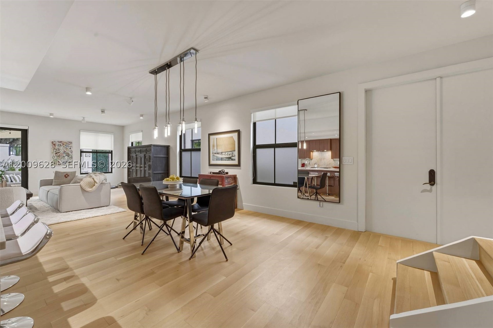 GROVE ENCLAVE CONDO - Residential