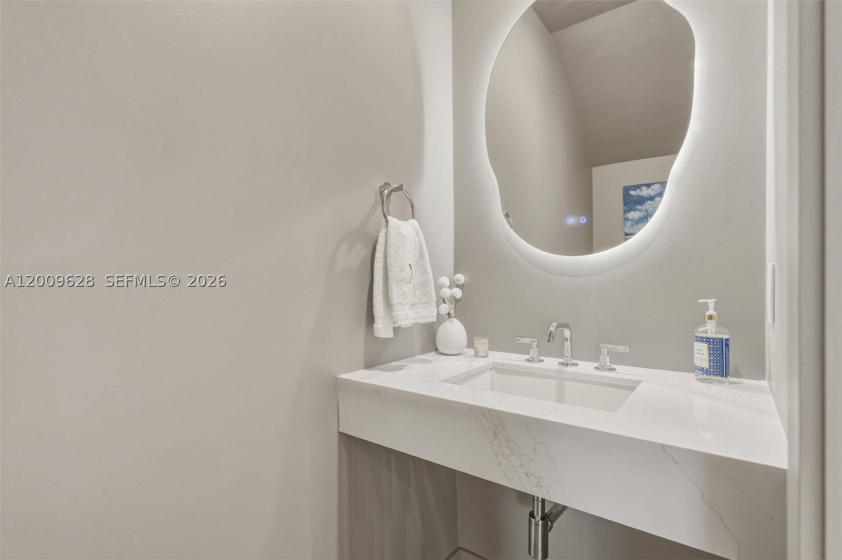GROVE ENCLAVE CONDO - Residential