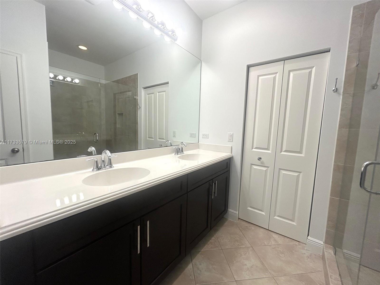 MONTERRA PLAT - Residential Lease
