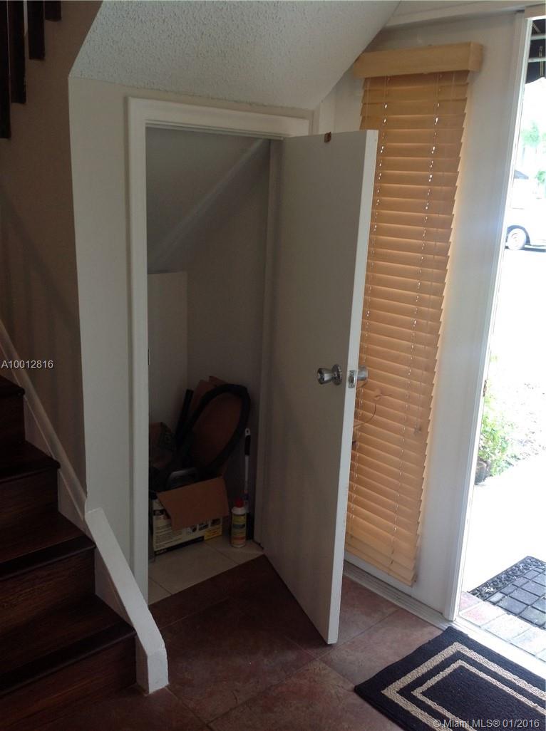 Sunflower - Residential Lease