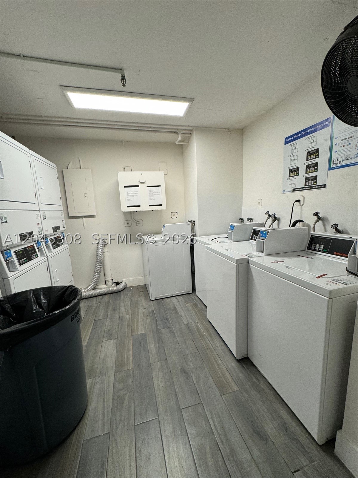 AGUA DULCE CONDO - Residential
