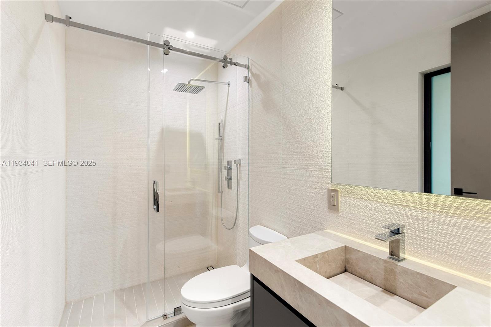 EASTERN SHORES 1ST ADDN - Residential