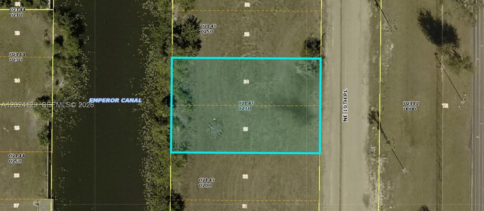 Prime opportunity in rapidly growing NE Cape Coral! This 0.23-acre homesite is ready for your vision. Build now or invest for the future in an area experiencing continuous growth and development. Conveniently located near schools, shopping, dining, and everyday essentials. Secure your piece of Southwest Florida before prices move higher!